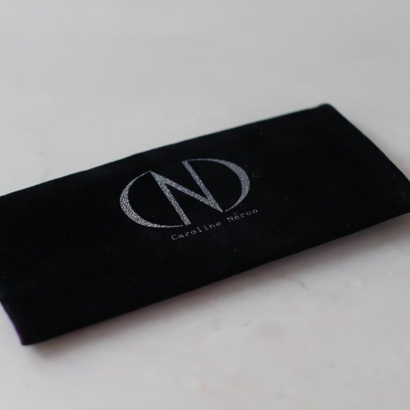 Caroline Neron - Crystal Pendant - Picture 6 of 7